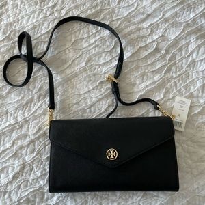 NWT Tory Burch Robinson Expandable Wallet Crossbody Bag Saffiano Leather Black
